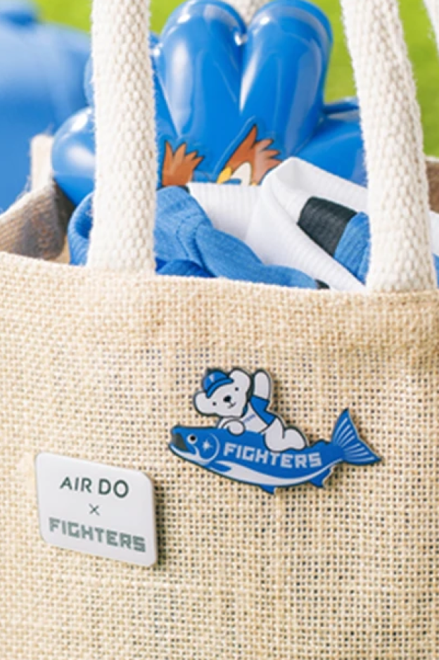 ベア・ドゥ×しゃけまるコラボ ピンバッジセット