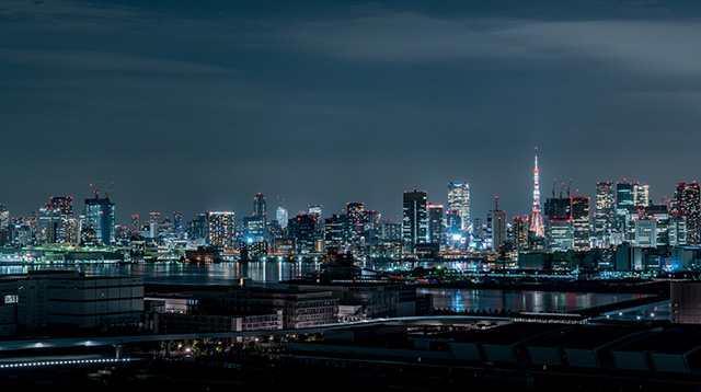 東京