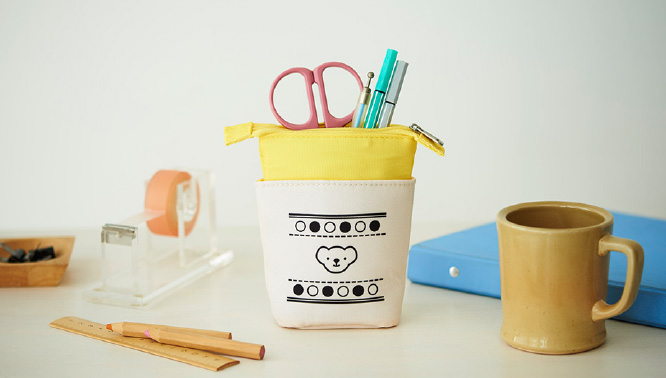 Expand and Contract Pen Case